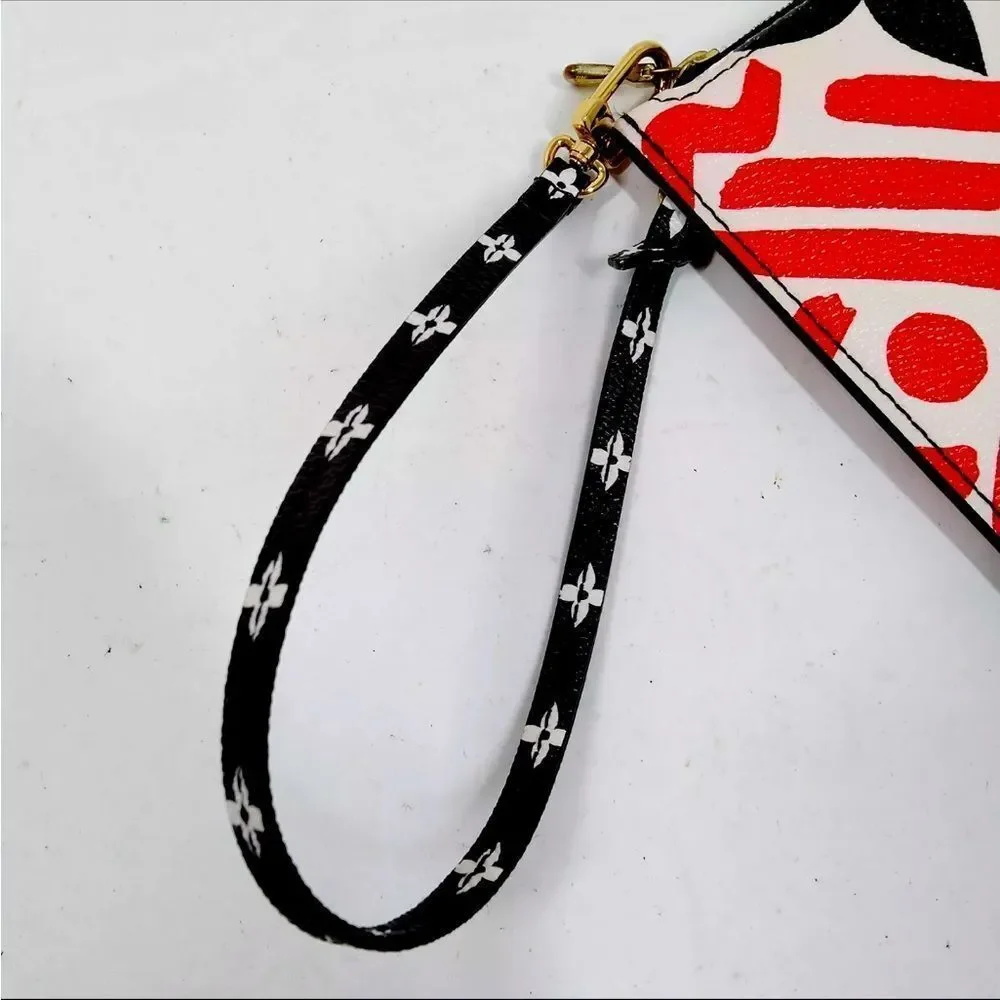 Ltd Edition LOUIS VUITTON Neverfull Crafty Giant Monogram Canvas Wristlet Pouch